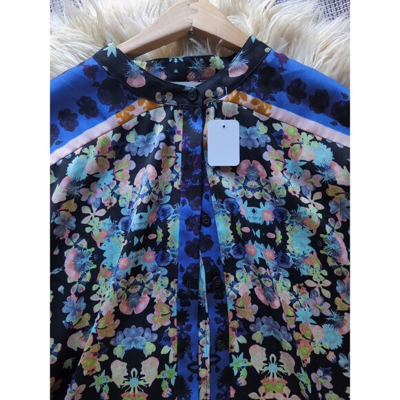 RACHEL ROY L Silky Kimono Blouse Blue & Gold Floral Button Up Collarless Top - Picture 4 of 12